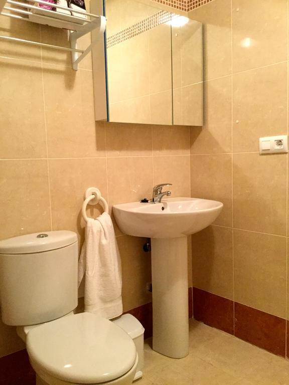 Velez Apartment Vélez de Benaudalla Dış mekan fotoğraf